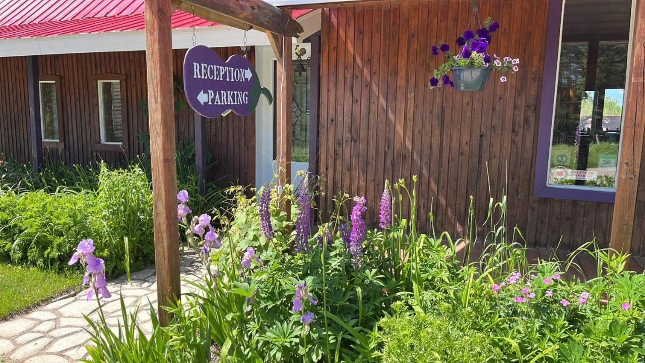 L'Aubergine Hotel Saint Hilarion Eksteriør billede
